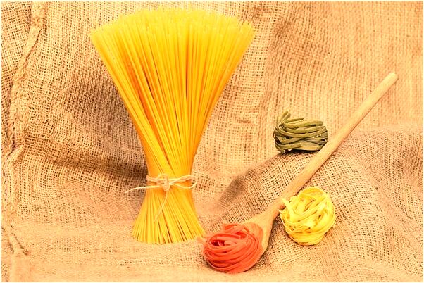 夢到包包裡的錢和鑽石被偷了是咋回事_周公解夢官網