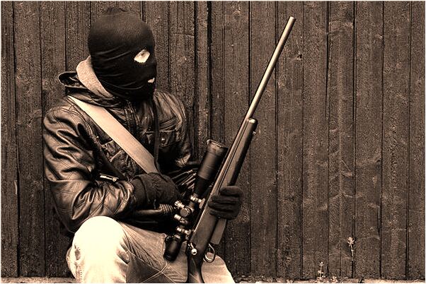 夢到砍蛇毒在我媽手上預示著什麼_周公解夢官網