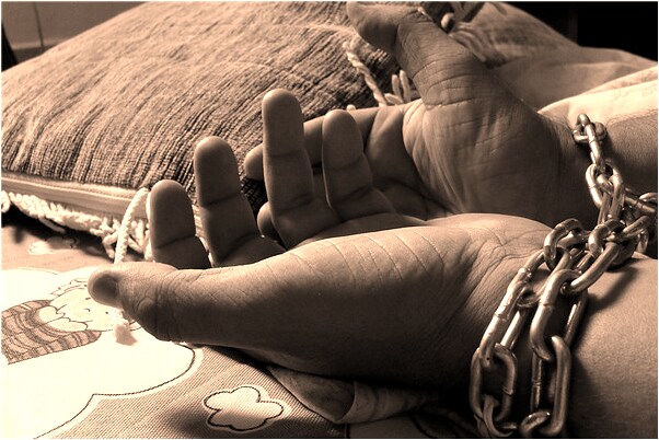 夢到丈夫在自家廁所大便預示著什麼_周公解夢官網