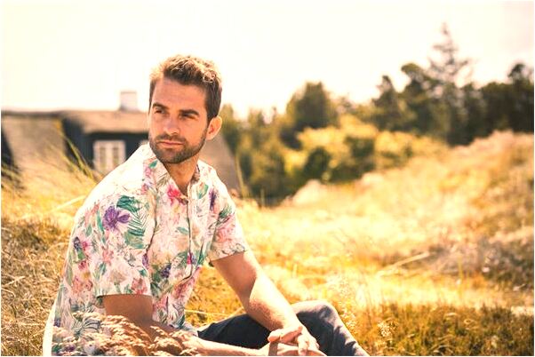 夢到了半夜被夢驚醒什麼寓意_周公解夢官網