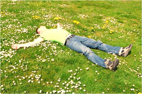 夢見點燃香是凶兆還是吉兆_周公解夢官網