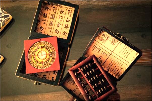 夢到母親穿白衣服預兆了什麼嗎_周公解夢官網