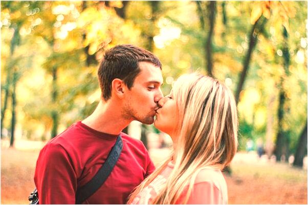 夢見爸爸看見我和男朋友親熱代表什麼_周公解夢官網