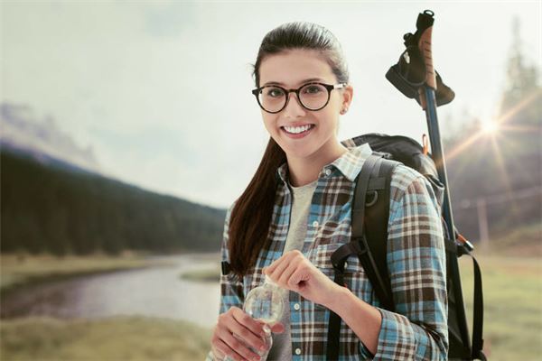 2015年的人2021運程_十二生肖