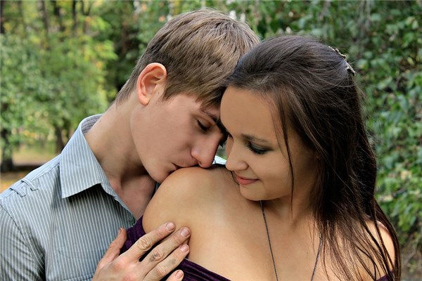 夢見跟異性睡覺有什麼意思_周公解夢