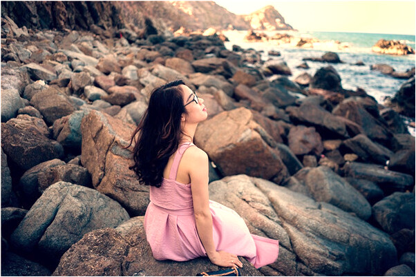 夢到女性朋友裸露上身與我交談是什麼預兆_周公解夢官網