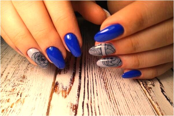 夢見三條小蛇從小腿爬出來會是什麼預兆_周公解夢官網