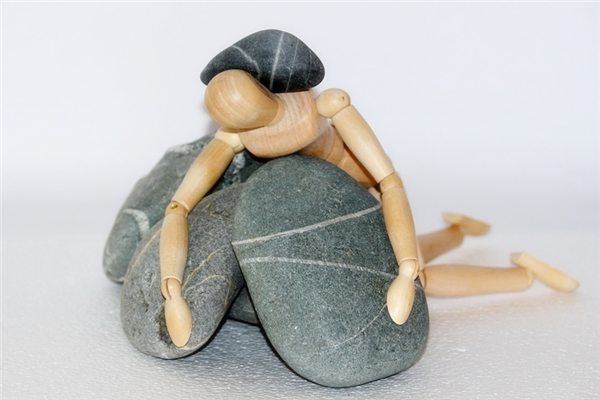 夢到爸爸摔到腳有什麼含義_周公解夢