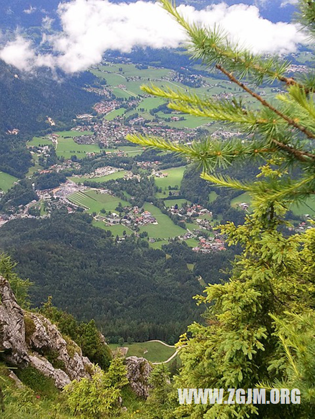 夢見父親被打_周公解夢夢到父親被打是什麼意思_做夢夢見父親被打好不好_周公解夢官網