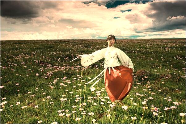 夢見金色鯉魚和紅色的龍會是什麼預兆_周公解夢官網