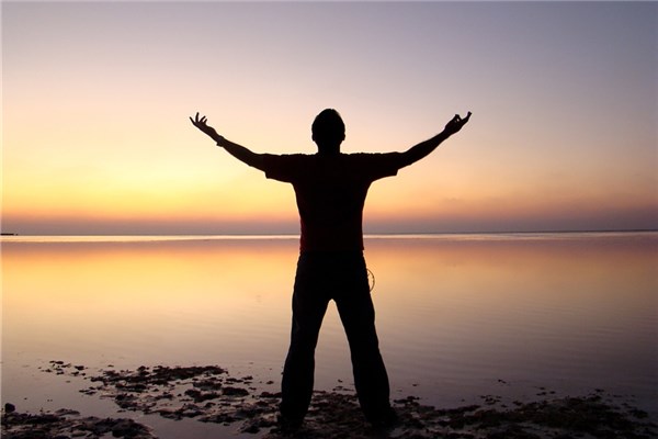 夢見已故兄長是好是壞_周公解夢