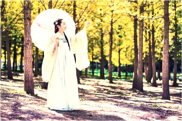 夢見蛇進口有何寓意_周公解夢官網