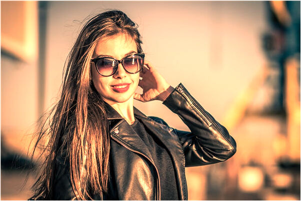 夢到了鏡子的自己牙齒流血是啥預兆_周公解夢官網