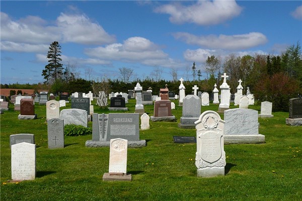 夢到墳墓進水意味著什麼_周公解夢