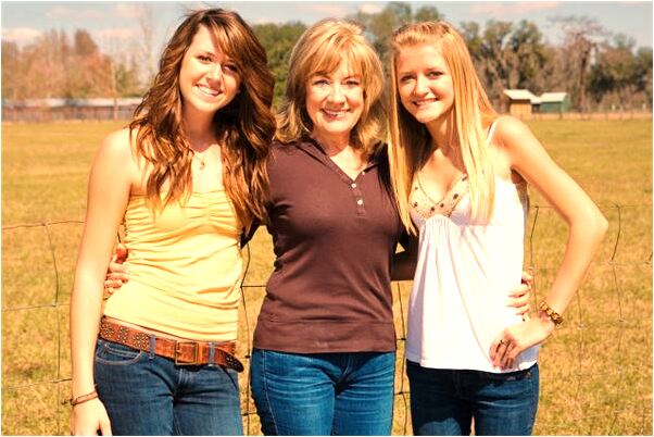 夢到男朋友和別的女人親熱會是什麼預兆_周公解夢官網