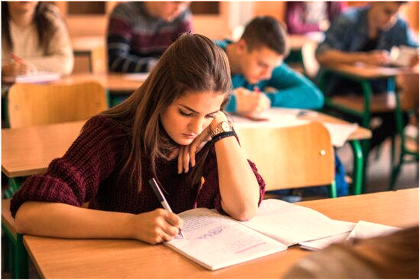 夢到床尾有很多血會是什麼預兆_周公解夢官網