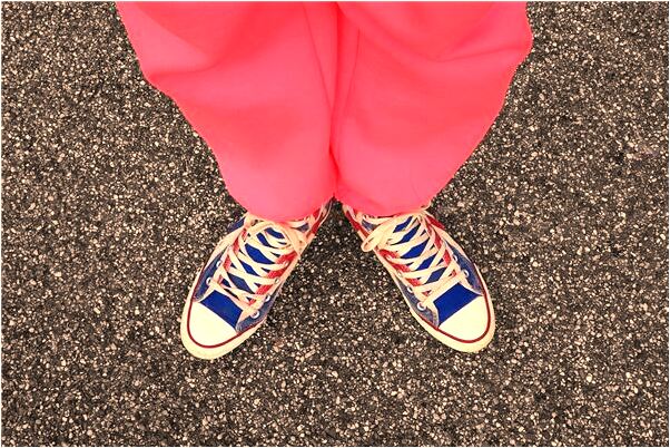 夢到坐在船上吃魚怎么樣_周公解夢官網