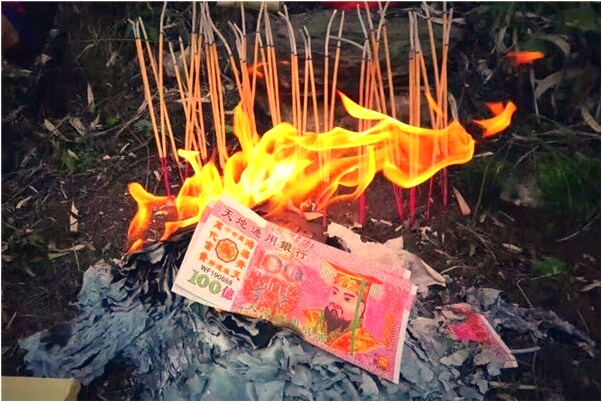 夢見黃花圈會怎么樣_周公解夢官網