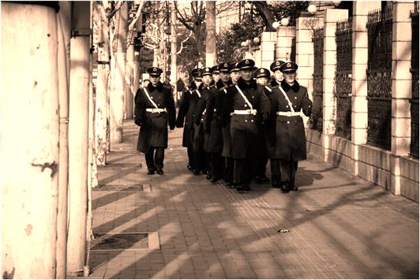 夢到了有人嚇我有什麼徵兆_周公解夢官網