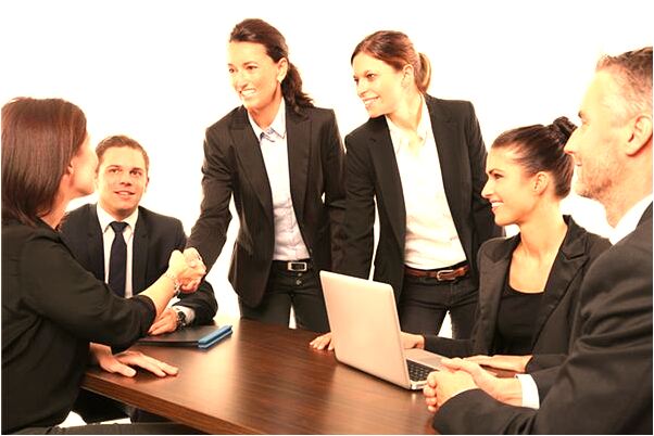 夢到山林還有狗追是啥預兆_周公解夢官網