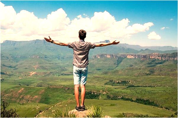 夢到老婆站在雨中是什麼啟示_周公解夢官網