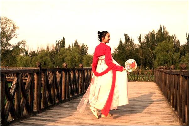 夢見很多髒的單人木床預示什麼_周公解夢官網