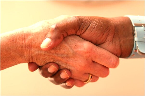 夢到差點被訛詐什麼寓意_周公解夢官網