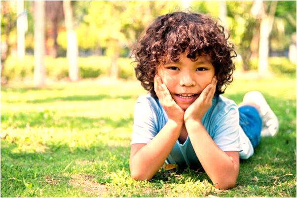 夢見同事送我一雙紅色的鞋什麼預兆_周公解夢官網