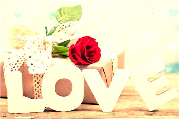 夢見刀刺中朋友是什麼徵兆_周公解夢官網