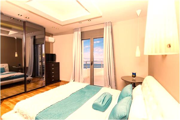 夢見家門口有女鬼是什麼徵兆_周公解夢官網