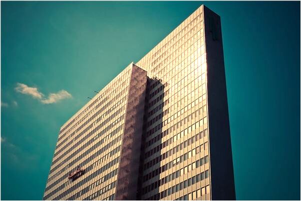 夢到別人家床塌了意味著什麼_周公解夢官網