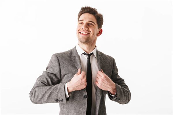 三頭六臂打什麼生肖_十二生肖