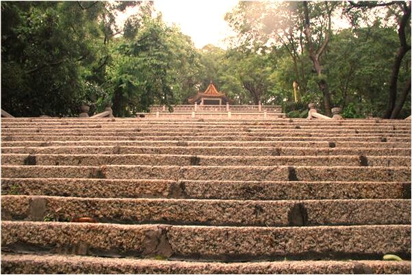 夢見鬼跟我招手代表什麼_周公解夢官網
