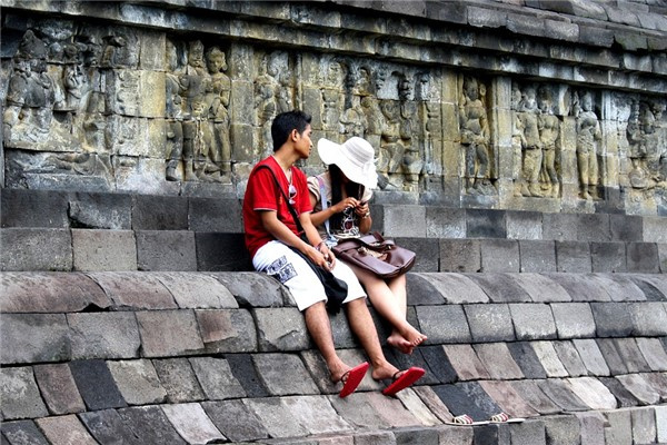 夢到男人曖昧是吉兆嗎?_周公解夢