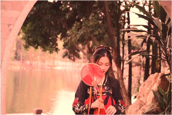 夢到了家裡放著五具棺材是凶兆還是吉兆_周公解夢官網