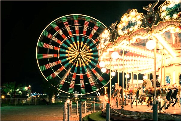 夢到颳風吹打車玻璃意味著什麼_周公解夢官網