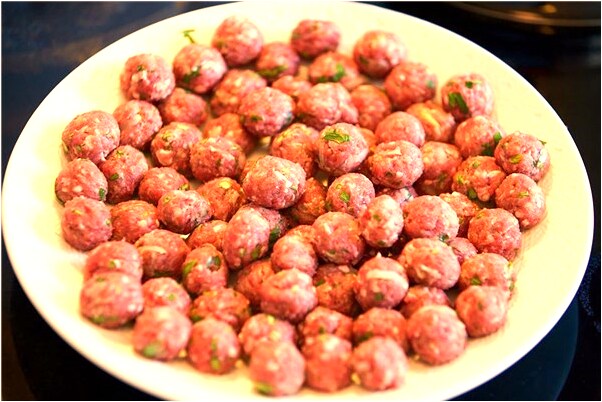 夢見撞死沒有腿的老太太意味什麼_周公解夢官網