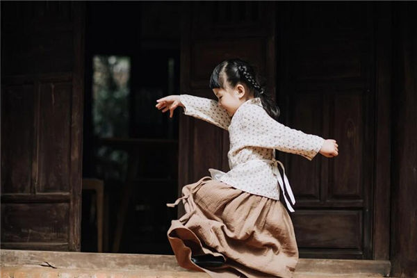 夢見看孩子是什麼意思_周公解夢