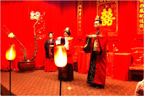 夢見下雨胞妹在我面前拉尿怎么說_周公解夢官網