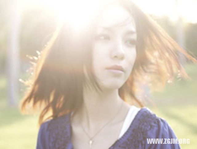 夢見往高處爬_周公解夢夢到往高處爬是什麼意思_做夢夢見往高處爬好不好_周公解夢官網