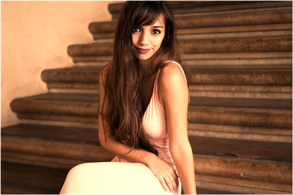 夢到了被毒蛇咬手指怎么樣_周公解夢官網