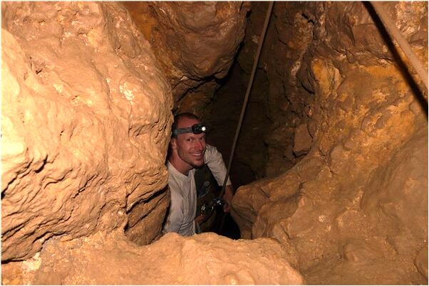 夢見爸爸頭上流很多血有什麼含義_周公解夢官網