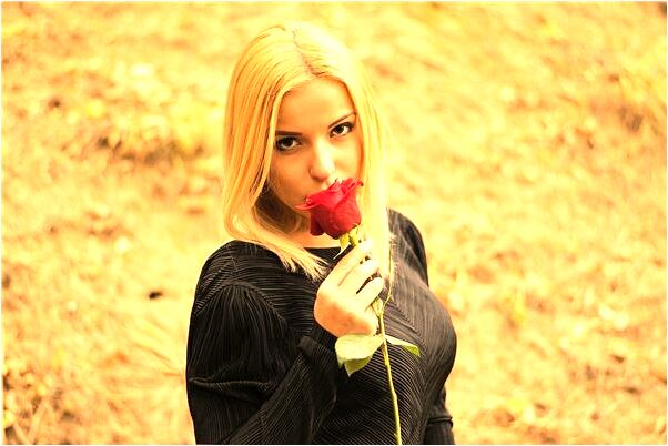 夢到了回家路上流血了預示什麼_周公解夢官網