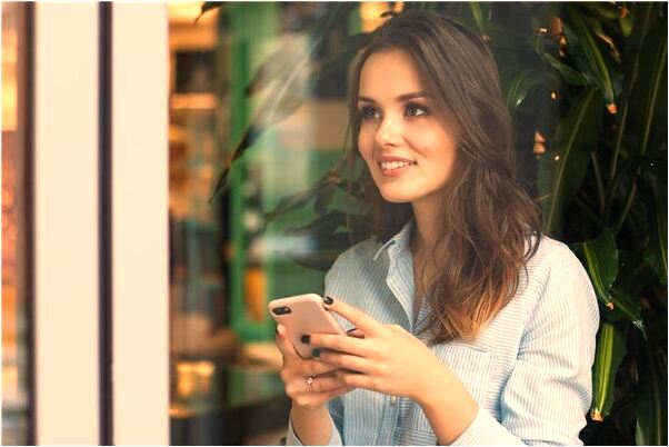 夢見鴿子落在手上是怎么回事_周公解夢官網