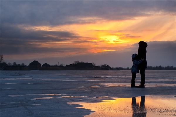 夢見老婆的媽媽去世了_周公解夢