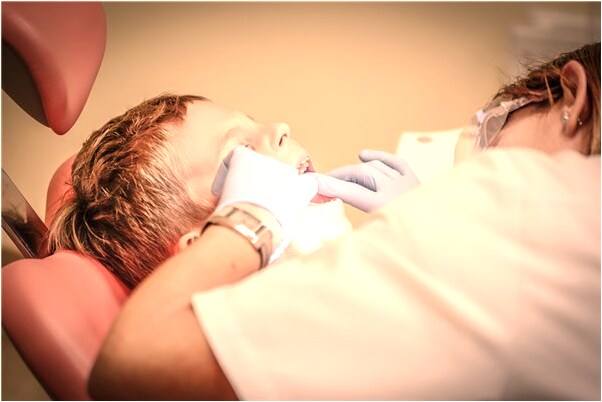 夢到抱著孩子落水有什麼說法_周公解夢官網