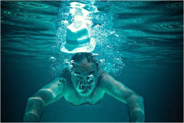 夢到了鞋掉廁所里了什麼預兆_周公解夢官網