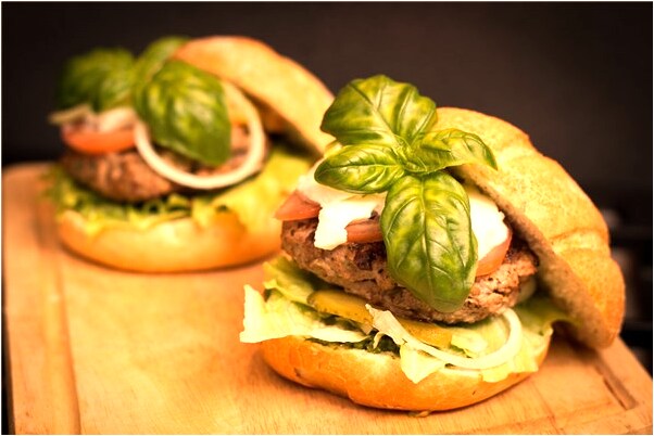 夢到女人阻止怎么樣_周公解夢官網