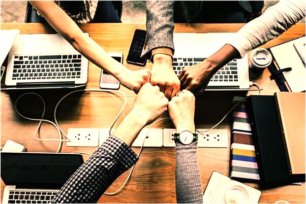 夢到肉鍋里煮粽子意味著什麼_周公解夢官網