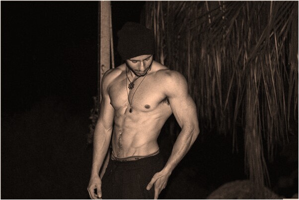 夢見漏出紅內褲預示了什麼_周公解夢官網